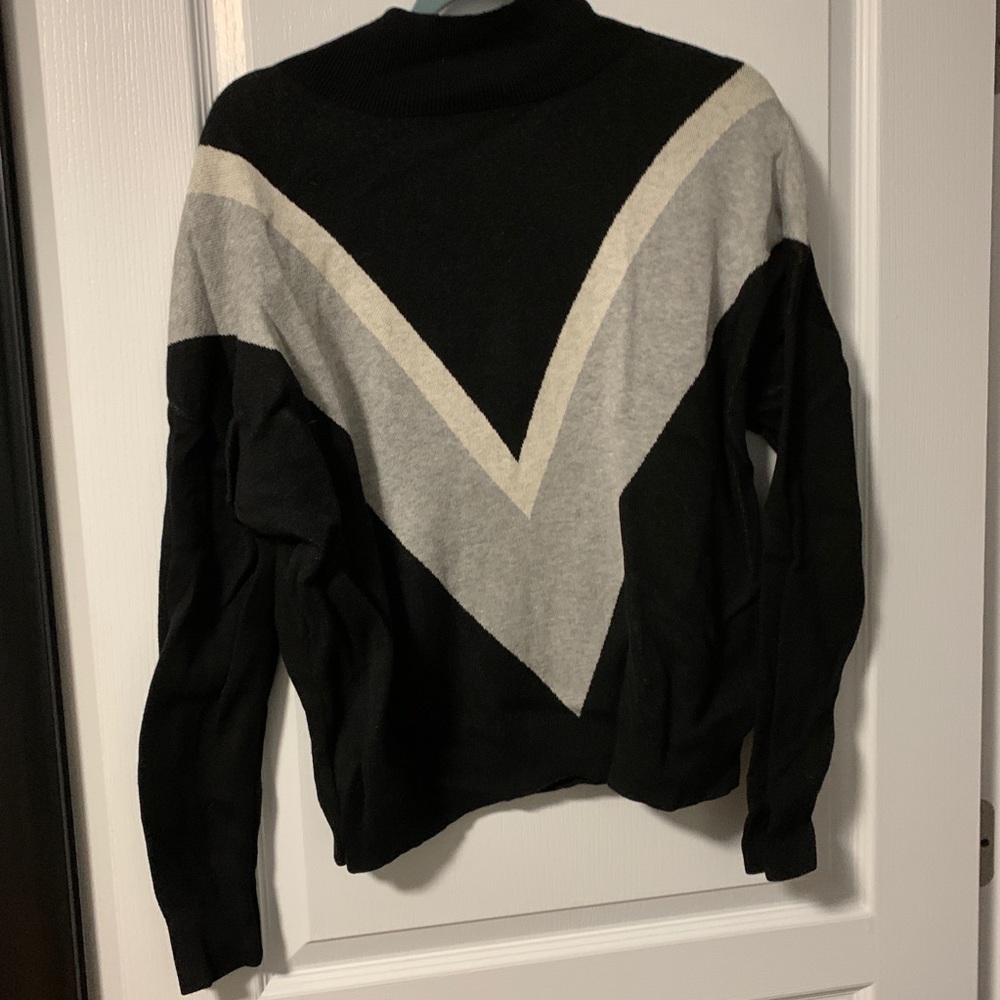 Turtleneck Knit